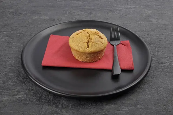 Muffin na desku a břidlice — Stock fotografie