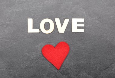 Tahta tahtadaki tahta harflerden bir terim.