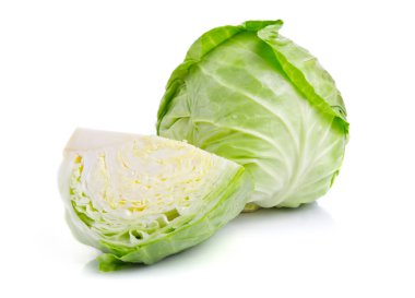 Yeşil lahana sebze üzerinde beyaz izole