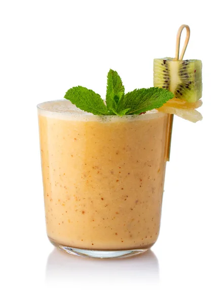 Gesunder Kiwi Bananen Smoothie Glas Isoliert Auf Weiß — Stockfoto