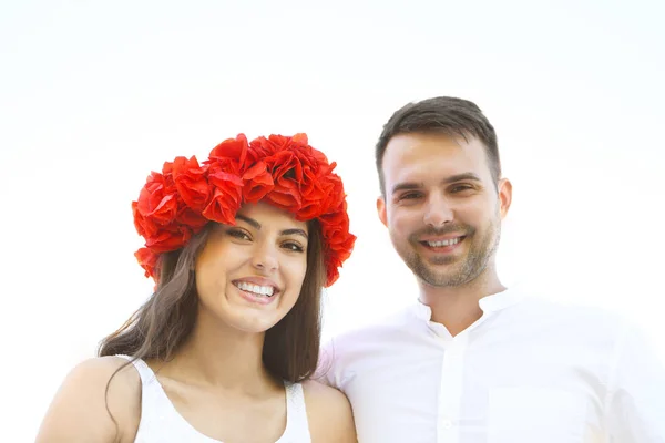 Pareja en el amor divertirse al aire libre — Foto de Stock