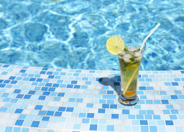 Bicchiere di limonata o mojito — Foto Stock