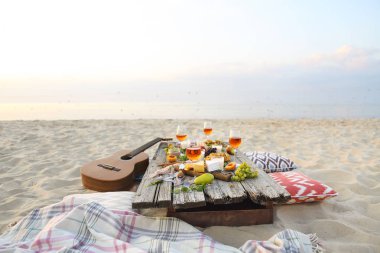 Üstten Görünüm beach piknik masası