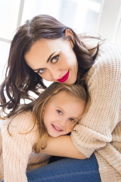 Young woman in the morning with small girl — Stock Photo, Image