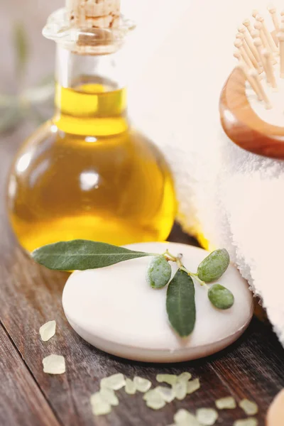 Soft Towel Placed Lumber Table Fresh Olive Oil Salt Spa — Stock Photo, Image