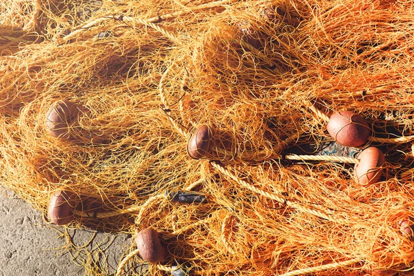 Från Ovan Trassliga Gyllene Fisknät Med Fästing Tråd Kanten Landsbygden — Stockfoto