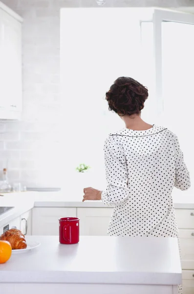 Back View Faceless Brunette Casual Clothes Opening Window Enjoying Fresh — Stock Photo, Image