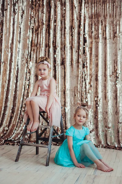 Vrij kleine meisjes — Stockfoto