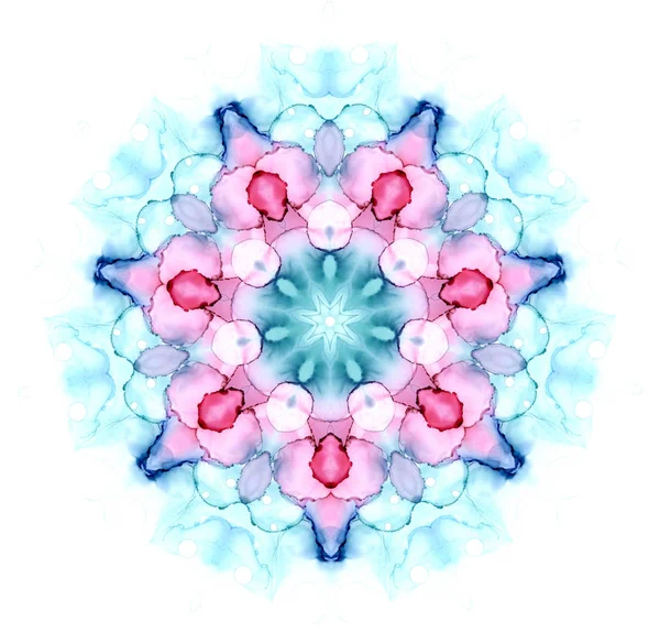 Renkli suluboya çiçek mandala beyaz arka planda izole. Kaleydoskop etkisi. — Stok fotoğraf