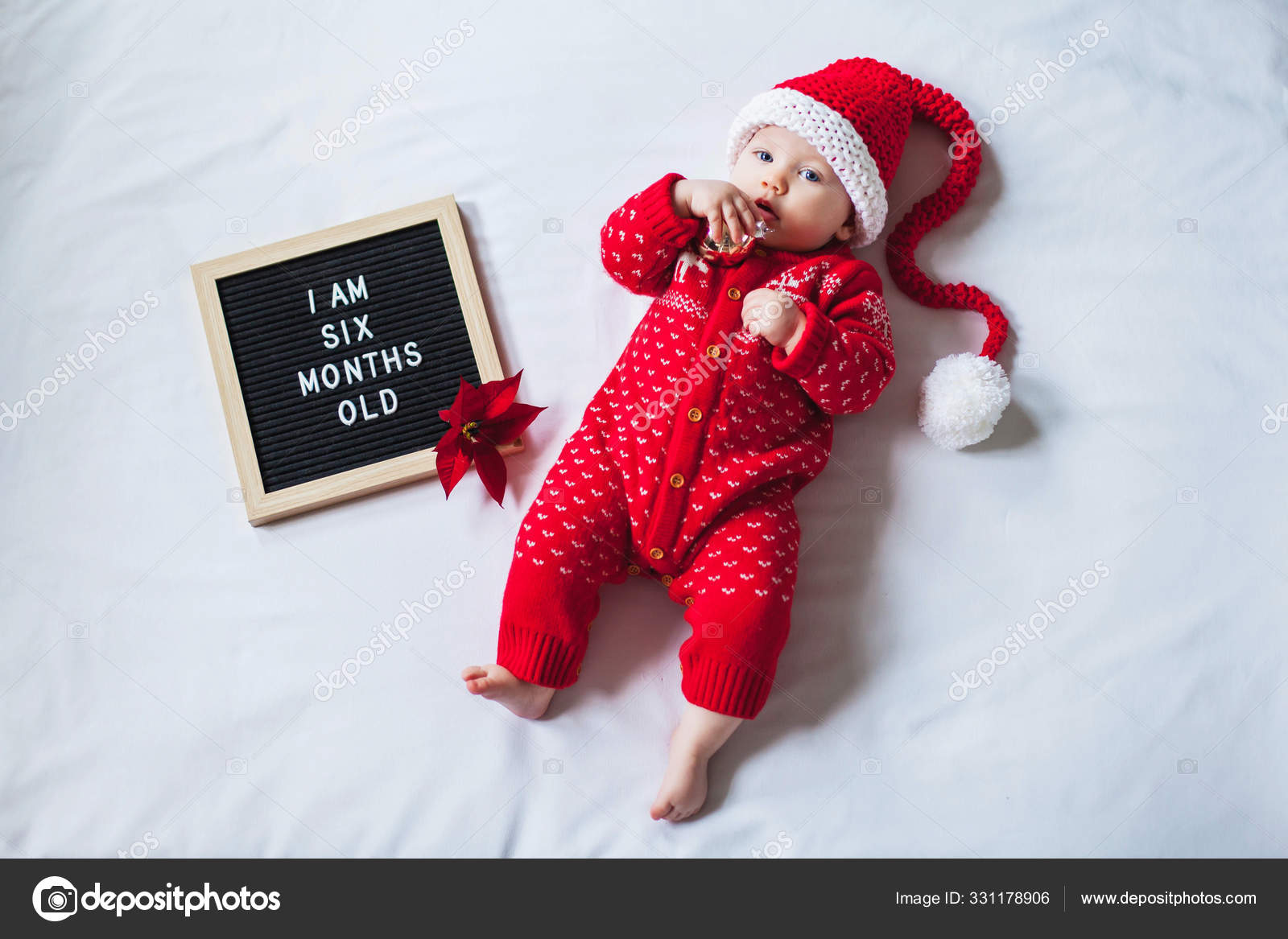 6 Bebe De Seis Meses Acostado Sobre Fondo Blanco Con Traje De Papa Noel Composicion Laica Plana Fotografia De Stock C Doll Depositphotos 6 Bebe De Seis Meses Acostado Sobre Fondo Blanco Con Traje De Papa Noel Composicion Laica Plana Fotografia De Stock C Doll Depositphotos