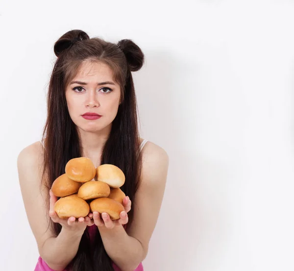 제빵 슬픈 아름 다운 소녀 — 스톡 사진