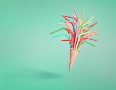 Dondurma koni geri parlak mavi renkli içme payet ile