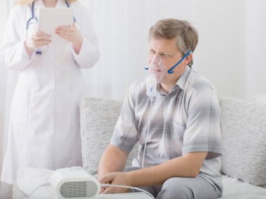 Doktor inhalasyon adam yok