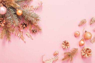 Altın ve pembe renklerle güzel modern Noel arkaplanı