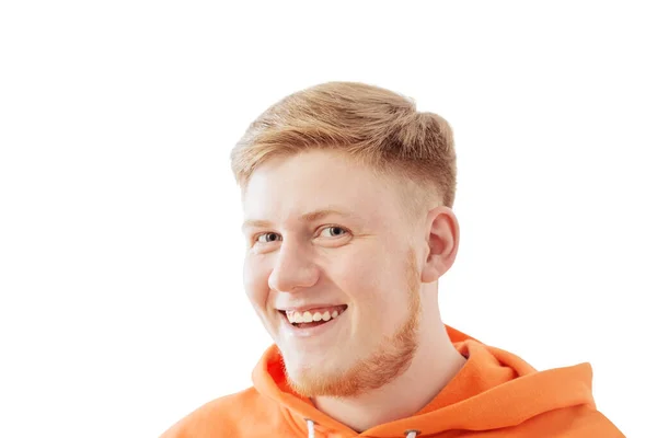 Junger Mann Orangefarbenem Kapuzenpulli Isoliert Auf Weißem Hintergrund — Stockfoto