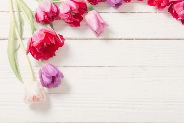 Beautiful Tulips White Wooden Background — Stock Photo, Image