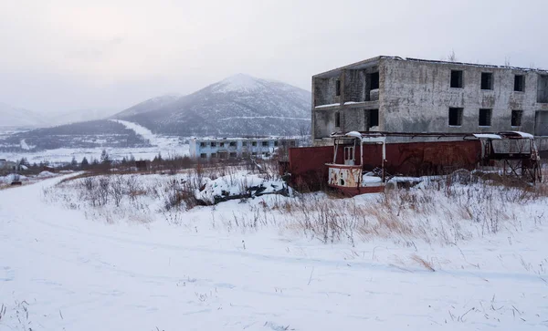 Abandoned settlement winter view — Stock Photo, Image