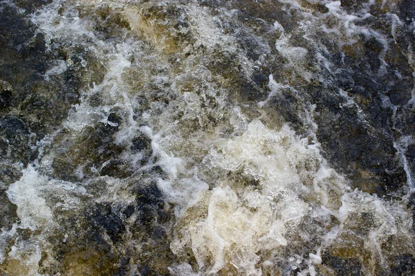 ボートの下で沸騰水 — ストック写真