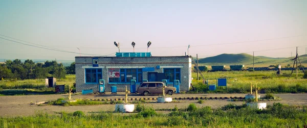 Estação de enchimento velha — Fotografia de Stock