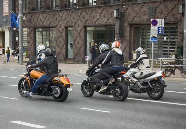 Sokaklar, motorcu, binici motosiklet