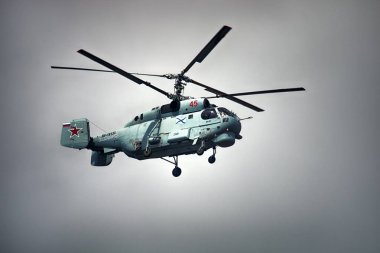 Rus askeri gemi çok amaçlı helikopter Ka-27