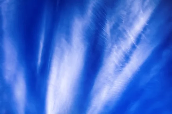 Nubes de gran altitud como nubes de explosión — Foto de Stock