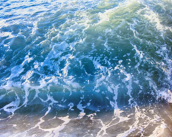 暴风雨中的海浪 — 图库照片