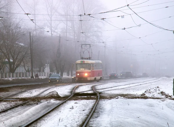 Rússia Izhevsk Dezembro 2017 Estradas Cidade Inverno Neve Suja Nevoeiro — Fotografia de Stock