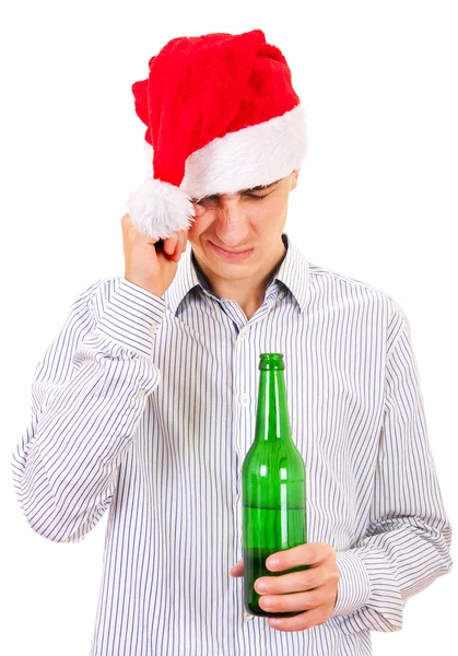 Jeune homme avec une bière — Photo