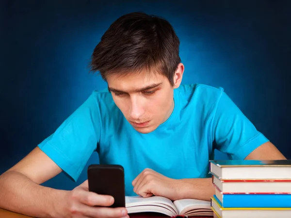 Student with Cellphone — Stock Photo, Image