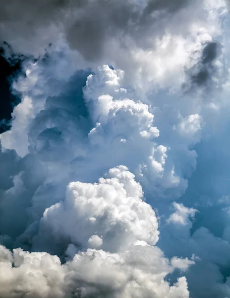 Awan Dramatis Latar Belakang — Stok Foto