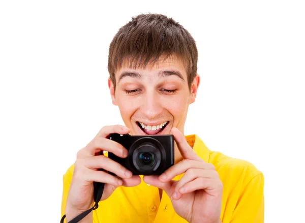 カメラを持った若い男が — ストック写真