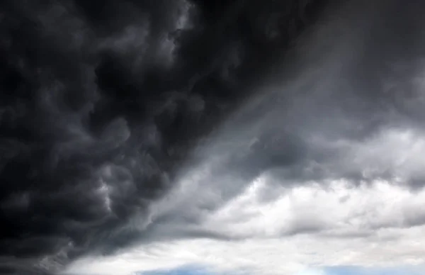 劇的な雲背景 — ストック写真