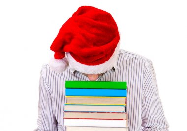 Noel Baba şapkası yorgun genç adam