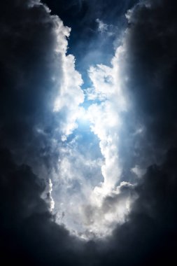 Cennet bir güneş ışığı ile