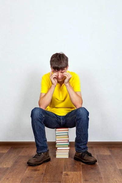 Studente triste e stanco — Foto Stock