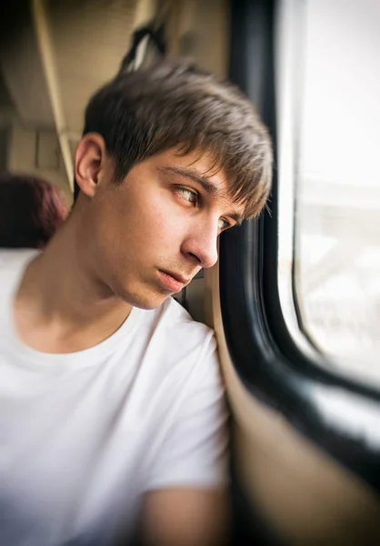 Triste joven — Foto de Stock