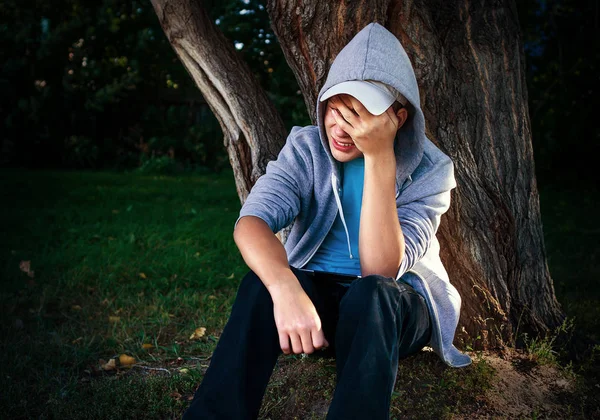 Sad Teenager outdoor — Stock Photo, Image