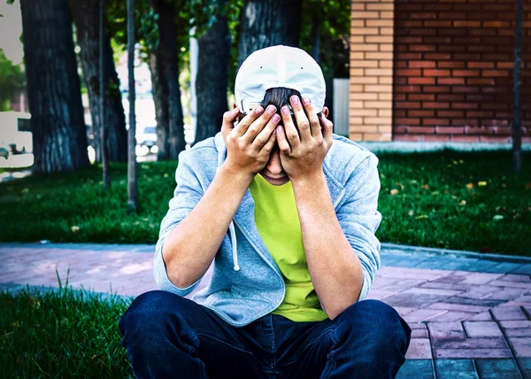 Sad Teenager outdoor — Stock Photo, Image