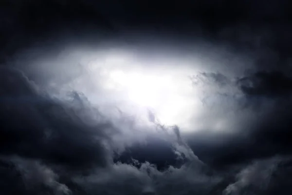 폭풍 구름의 배경 — 스톡 사진