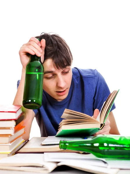 Estudiante con una cerveza — Foto de Stock