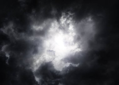 Cennet bir ışık ile