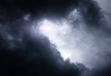 Cennet bir ışık ile