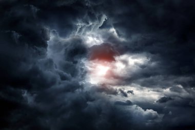 Cennet bir ışık ile