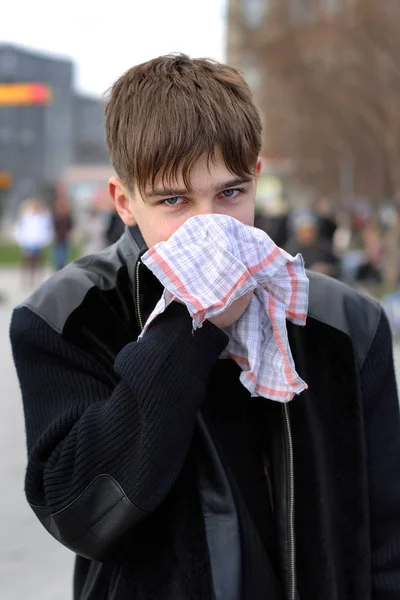 Teenager with a Handkerchief — Stock Photo, Image