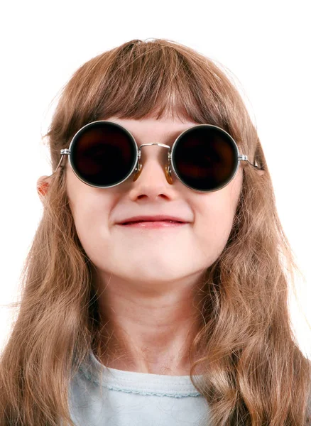 Menina Nos Óculos Pretos Fundo Branco Retrato Close — Fotografia de Stock