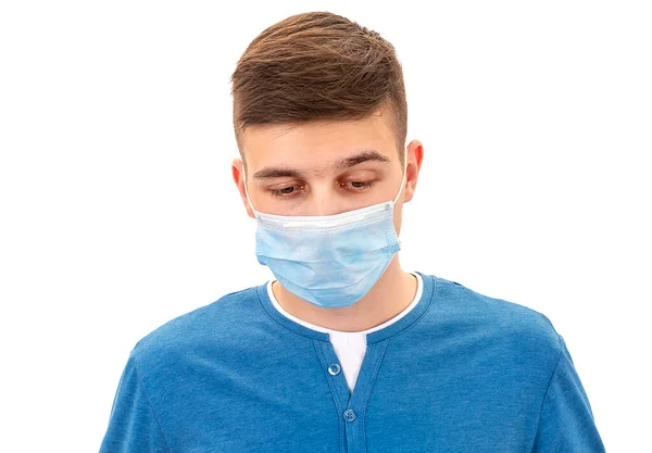 Porträtt Sad Young Man Flu Mask Isolerad Den Vita Bakgrunden — Stockfoto