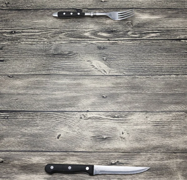 Au menu. Menu de fond de table rustique en bois grange. Bon pour créer des menus de restaurant, cafés bars, un bois avec fourchette et couteau . — Photo