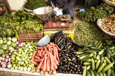 Markette Hint Sebze ve Bitki Taciri.