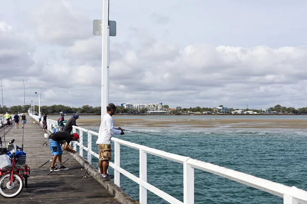 Fishing in Harvey Bay — Stock Photo, Image